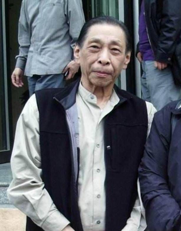 他是杜月笙最优秀的儿子，将几十亿古币赠送中国，还免费培养人才