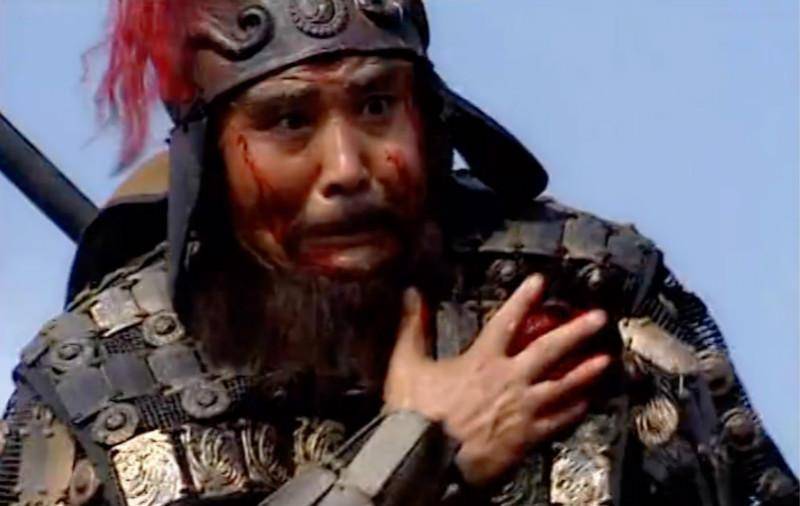 三国演义中，周泰的武艺在江东能排第几？