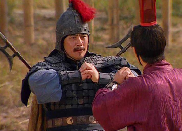 三国演义中，周泰的武艺在江东能排第几？