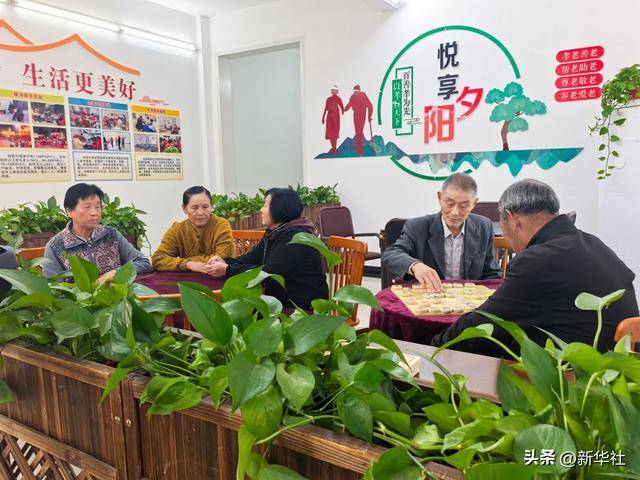 乘长风破万里浪——以习近平同志为核心的党中央引领中国式现代化迈出新的坚实步伐